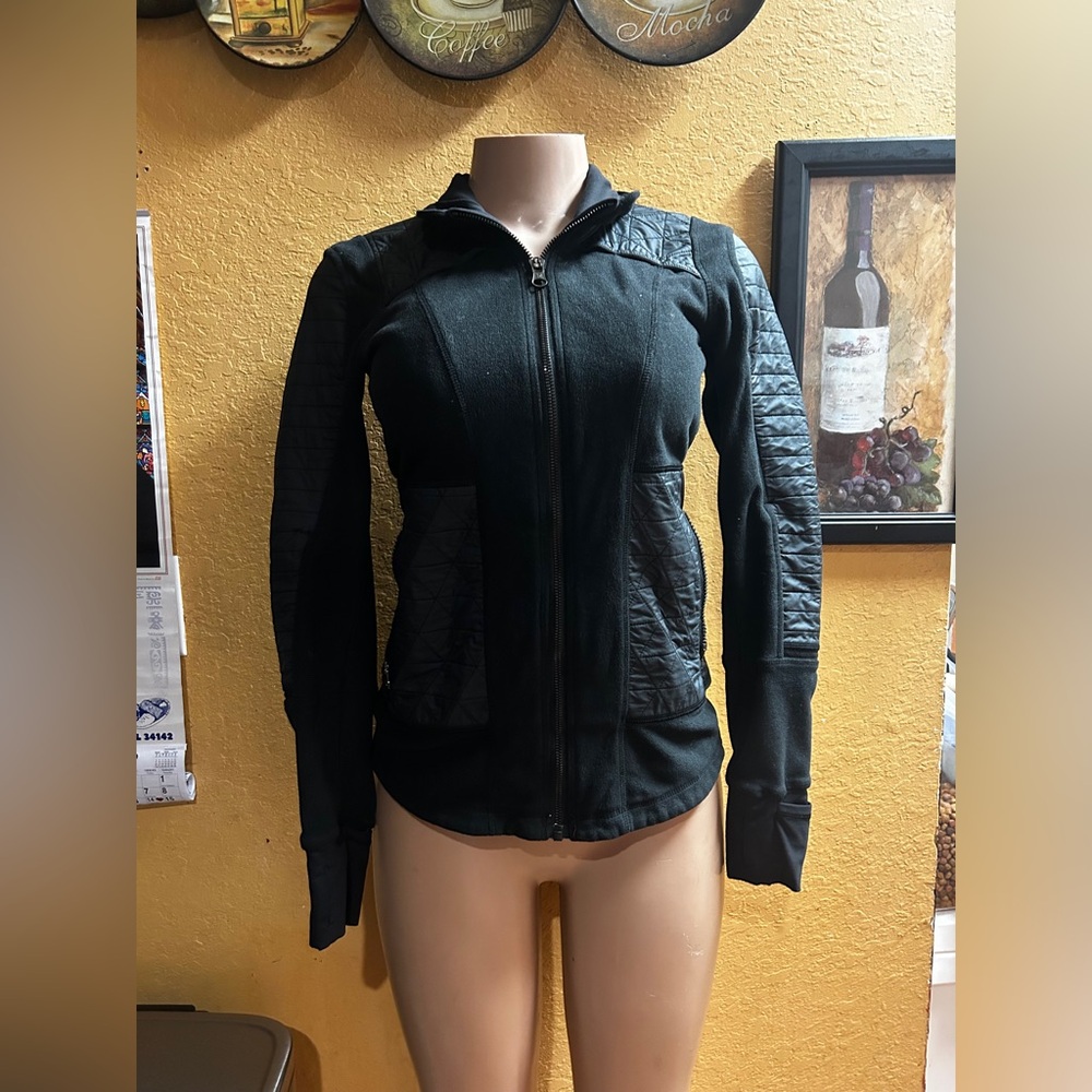 Lululemon Midnight Black Puffer Panel Performance Jacket